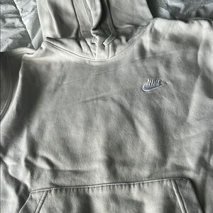 Nike Light Gray Pullover Hoodie